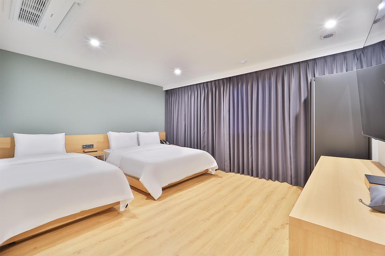 Gongdam Stay Hotel Ilsan Ni Buitenkant foto